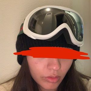 GUCCI GOGGLES